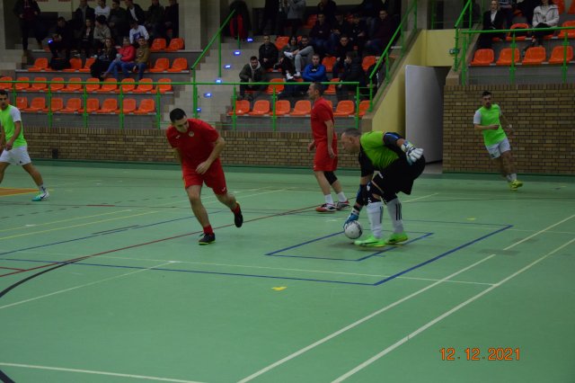Halwka3 69